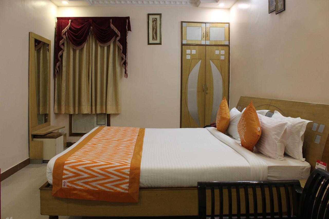 Hotel Kuber Palace รานจี ภายนอก รูปภาพ